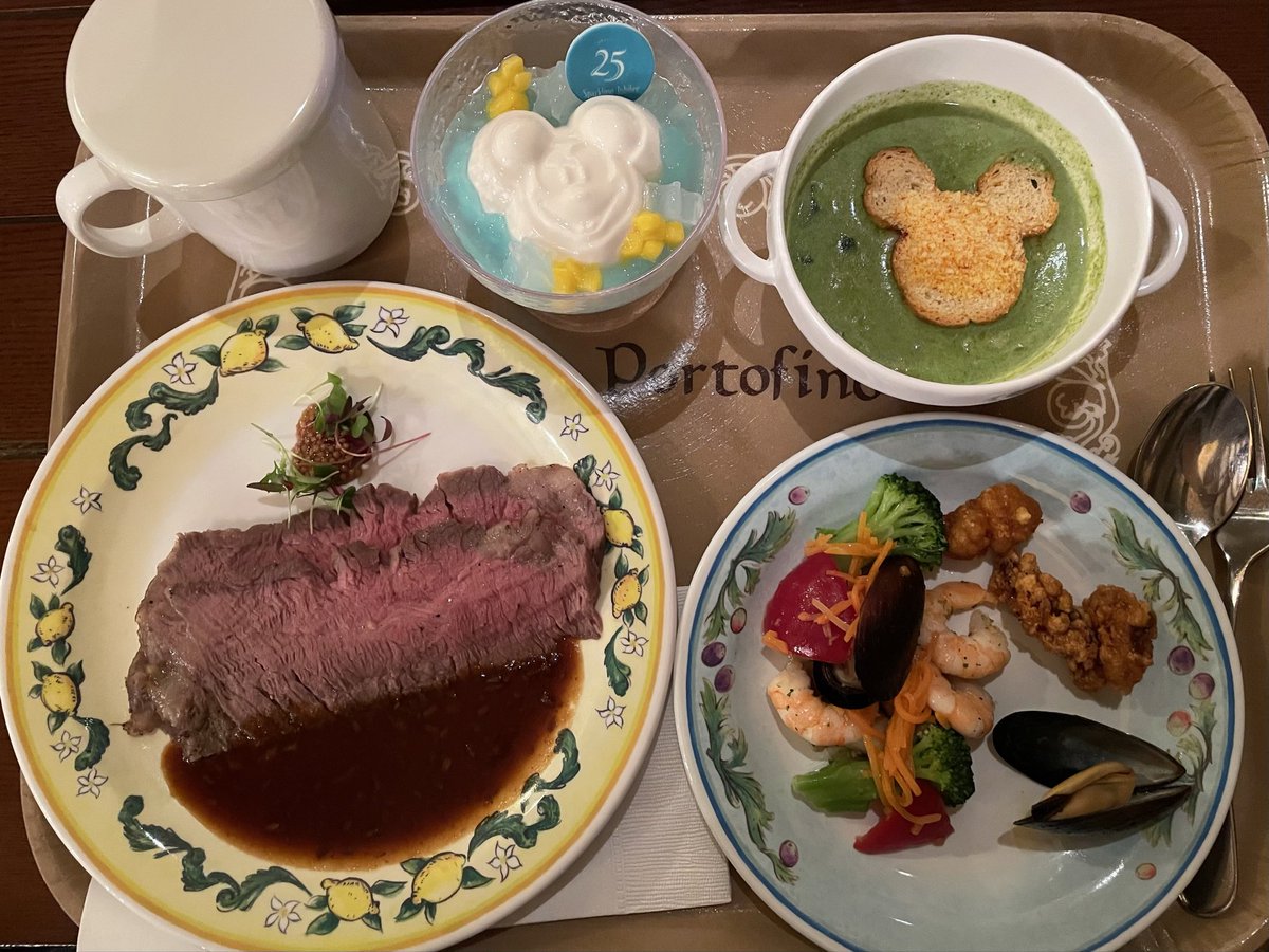 ChipDale_Haru's tweet photo. 夜ご飯は
カフェポルトフィーノでスペシャルセット🍽🎀 https://t.co/hWoaUpKVz2