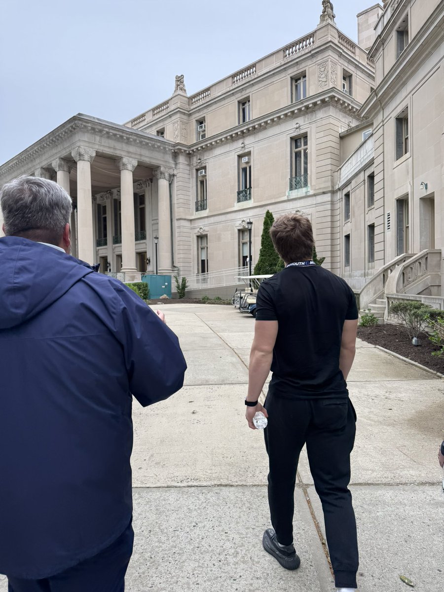 FilipSadowski0's tweet photo. Thank you to the Monmouth University Football Coaches for having me at your Junior Day! I had a great time meeting the Coaches, learning the program and everything that Monmouth has to offer!
@MUHawksFB @CoachJeffGallo @CoachDennisLong @Coach_KCal @JimRobertsonQB @CoachKDumas https://t.co/Ukl13SVcYB