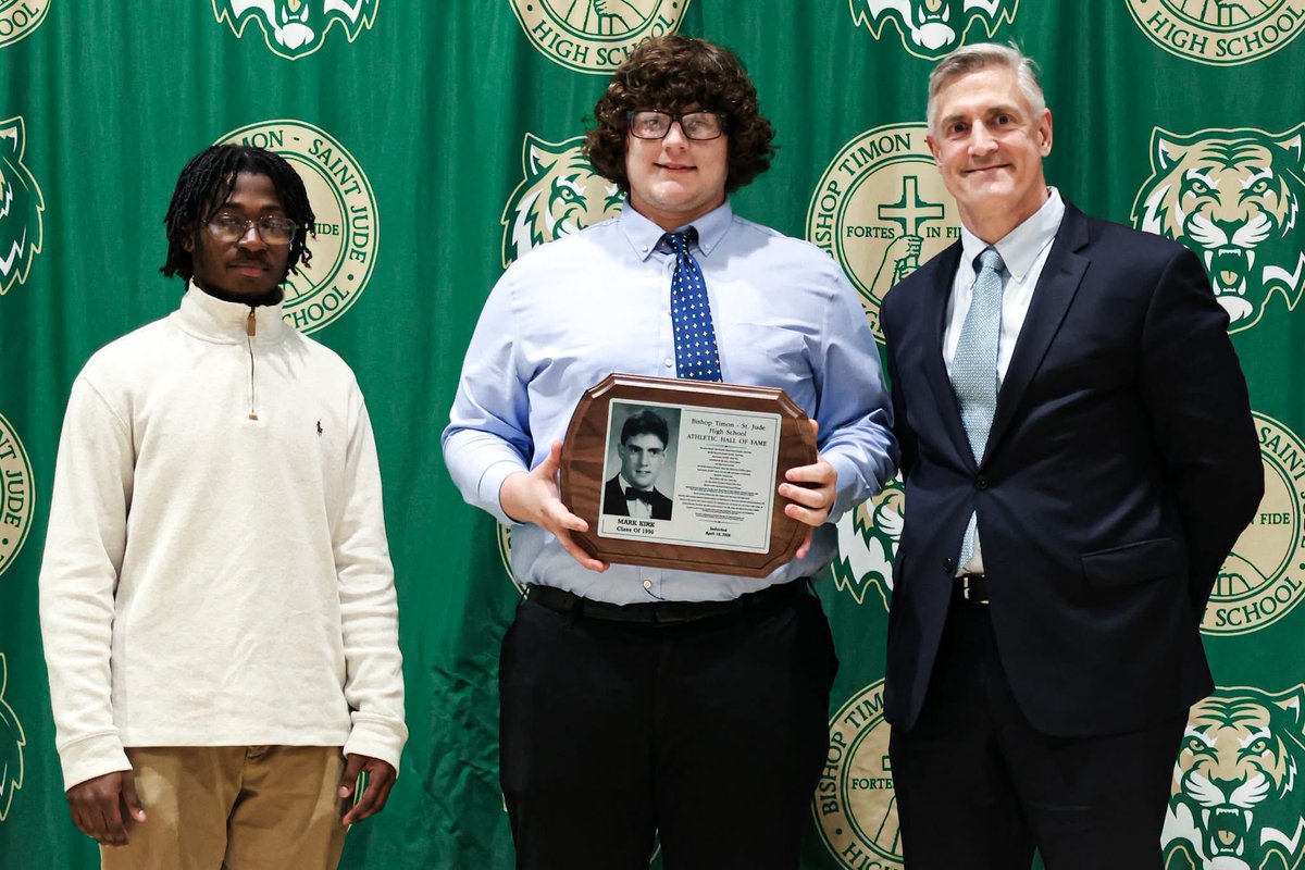 BishopTimonHigh's tweet photo. Timon proudly inducted the newest members of our Athletic Hall of Fame!
Congratulation to the following:
Championship Baseball Teams 1964-66
Mark Kirk '90 
Patrick Clancy '95
Kevin Quinn '02
Jeffrey Amplement '07 
Connor Kobis '09 
Mike Burke
Thank you for your lasting impact! https://t.co/lGthO7hNkC