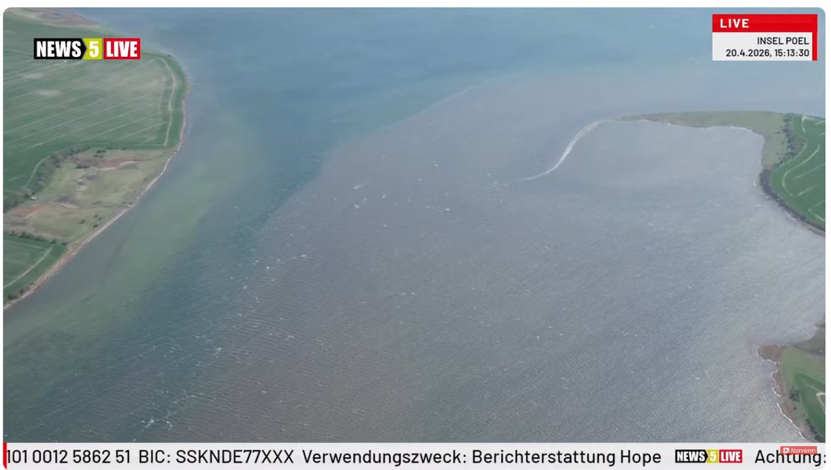 Earthfriend21's tweet photo. #Timmy 🐋 #Hope #Ostsee #Insel #Poel
Quelle Bild 3+4 @WEBDE
Er liegt nicht fest, er floated.
Hat auch mit (leider aktuell abnehmenden) Wasserständen zu tun. Nennt man auch Naturgesetze.
Ihr seid immer #uptodate und im #Livestream richtig bei #news5 ⤵️
https://t.co/8rcwiB17Lh https://t.co/jUNI4iz0DZ