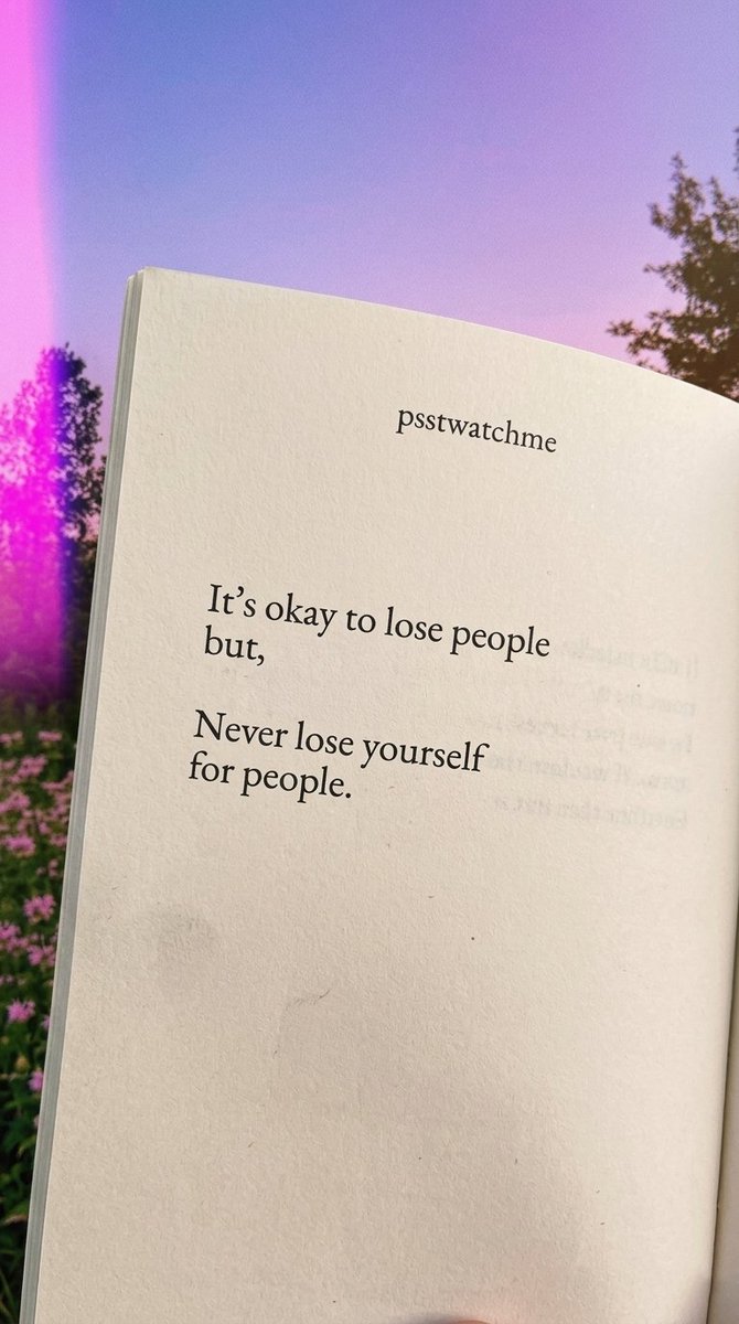psstwatchme's tweet image. It’s okay if people leave,
but it’s not okay to abandon yourself just to make them stay.

.

#selfrespect #lettinggo #healing #growth #realization