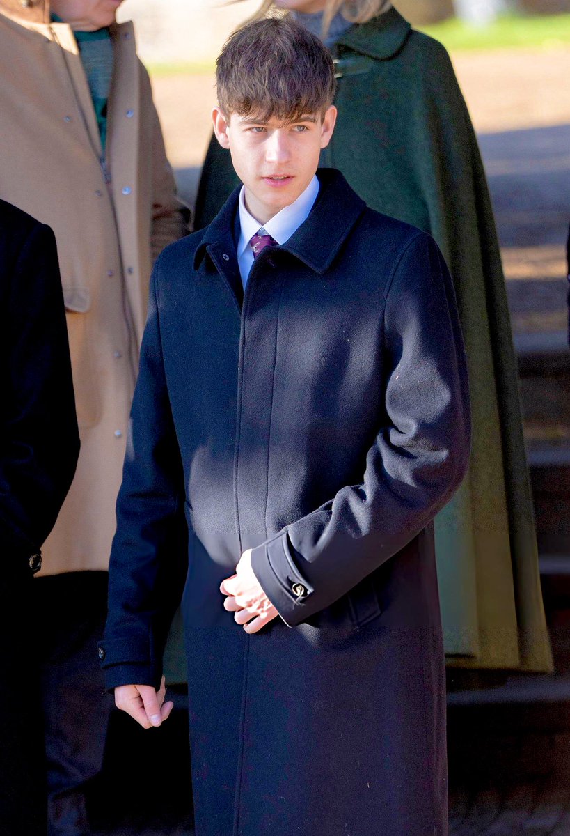 royalchildren_'s tweet image. James Mountbatten-Windsor, Earl of Wessex attends the Christmas Morning Service, at St Mary Magdalene's Church in King's Lynn, England 🎄-December 25th 2025.
.
📷 : Mark Cuthbert/@GettyImages
.
#JamesMountbattenWindsor #EarlofWessex #England