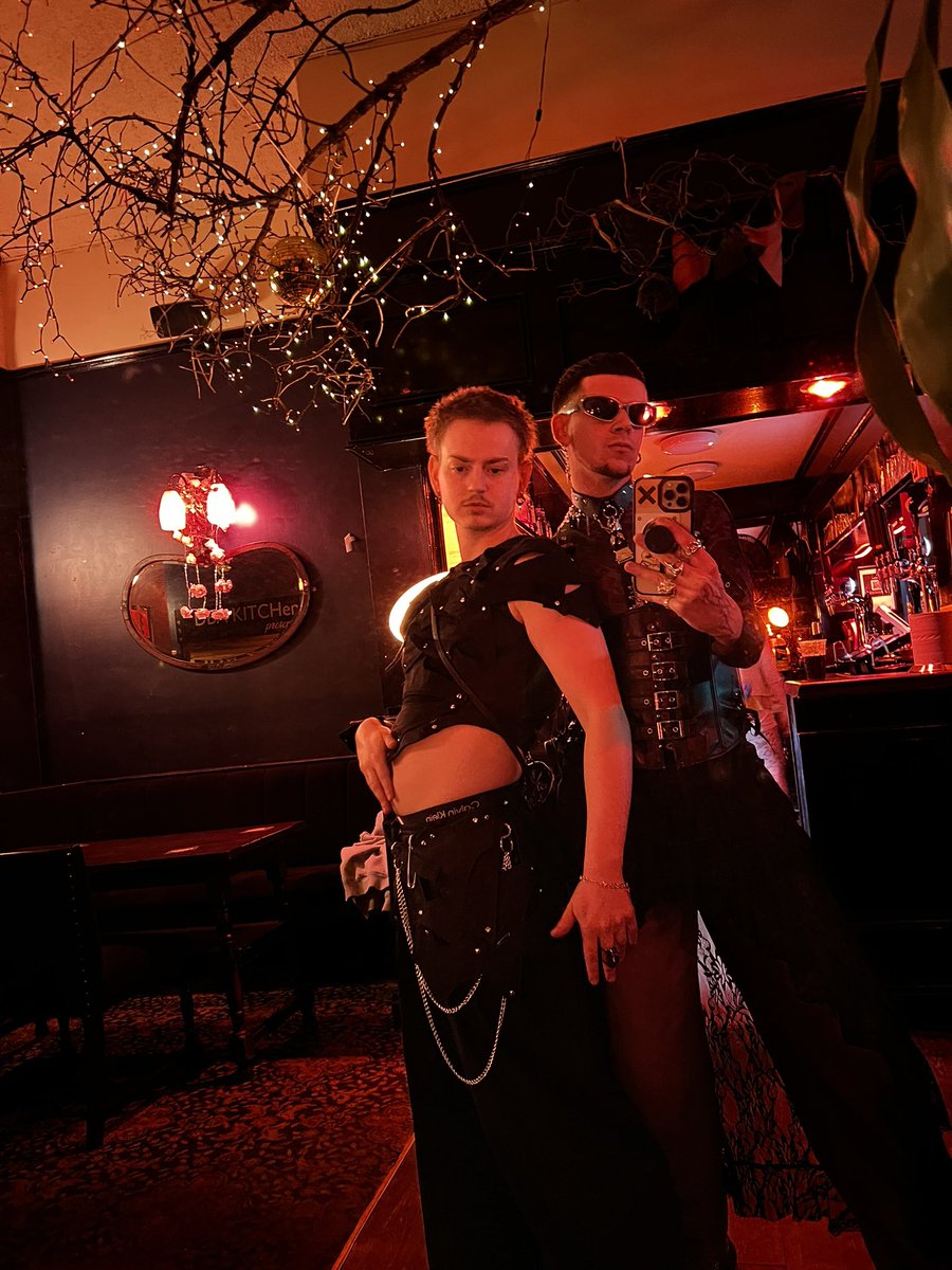 𝔻𝕖𝕔𝕝𝕒𝕟 tweet media