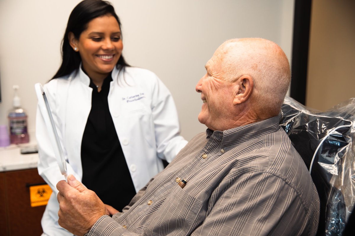 ComProRVA's tweet image. 🦷 Tired of loose dentures? They don’t have to be a part of everyday life.

Schedule a consultation today to talk with a prosthodontist who can guide you through advanced solutions.

🌐 | vist.ly/4z3z7 

#RestorativeDentistry #Prosthodontics 
#RichmondVA #RVA