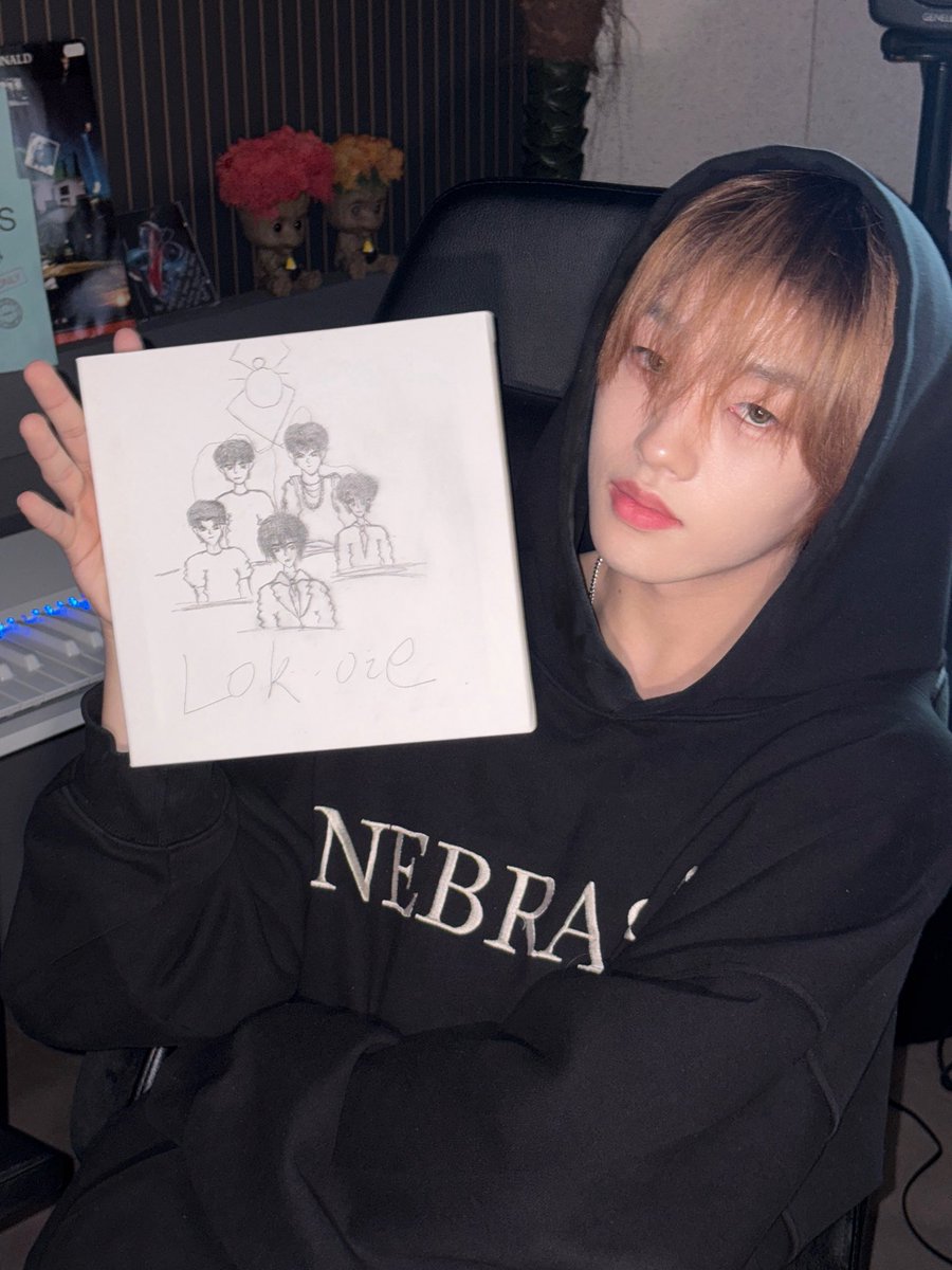 AM8IC_MEMBER tweet media