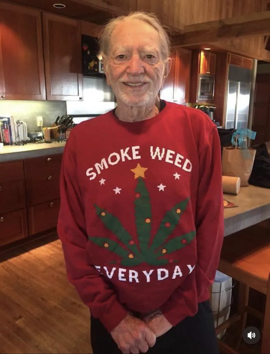 KEEP AUSTIN WEED® tweet media