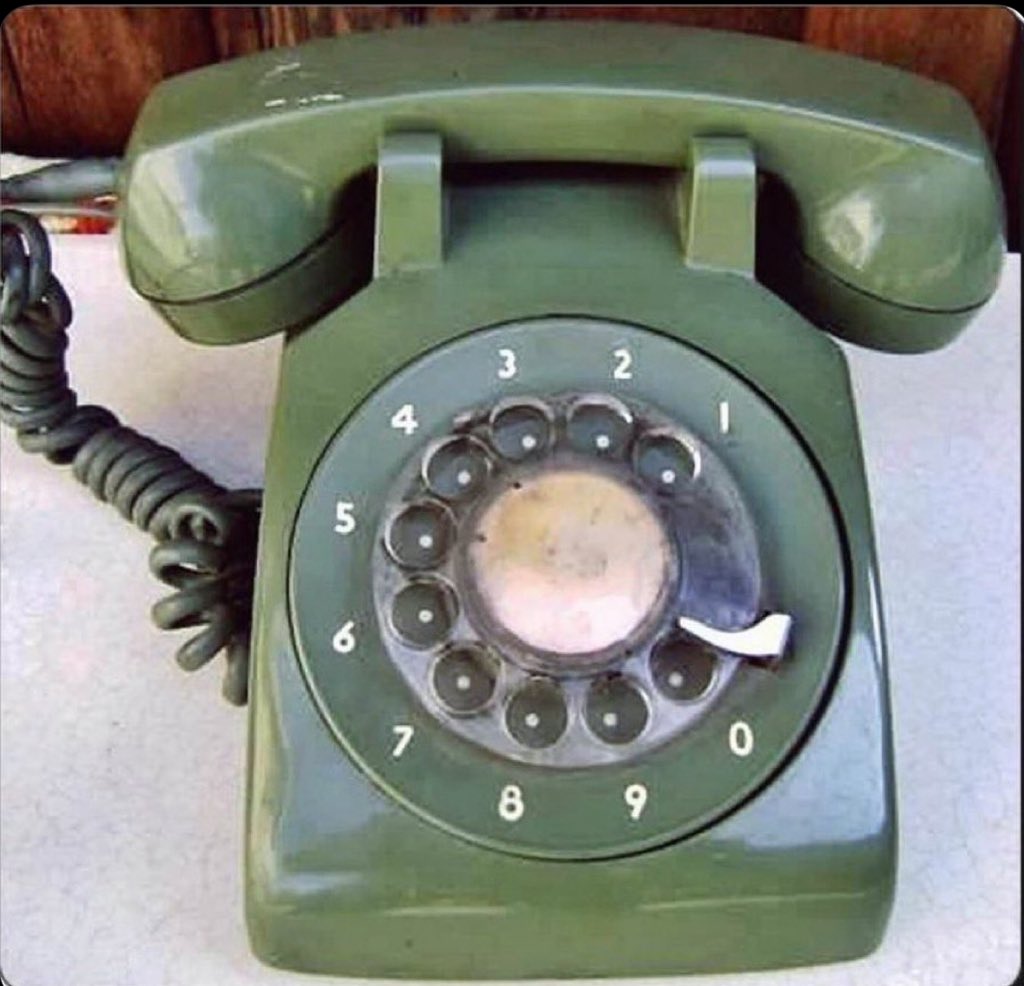 Elizabethchas66's tweet photo. Have you used this phone before?

Comment below 👇 and kindly follow me to gain massively appreciated blessings.🤑💰😇 https://t.co/LnY9IxIRuV