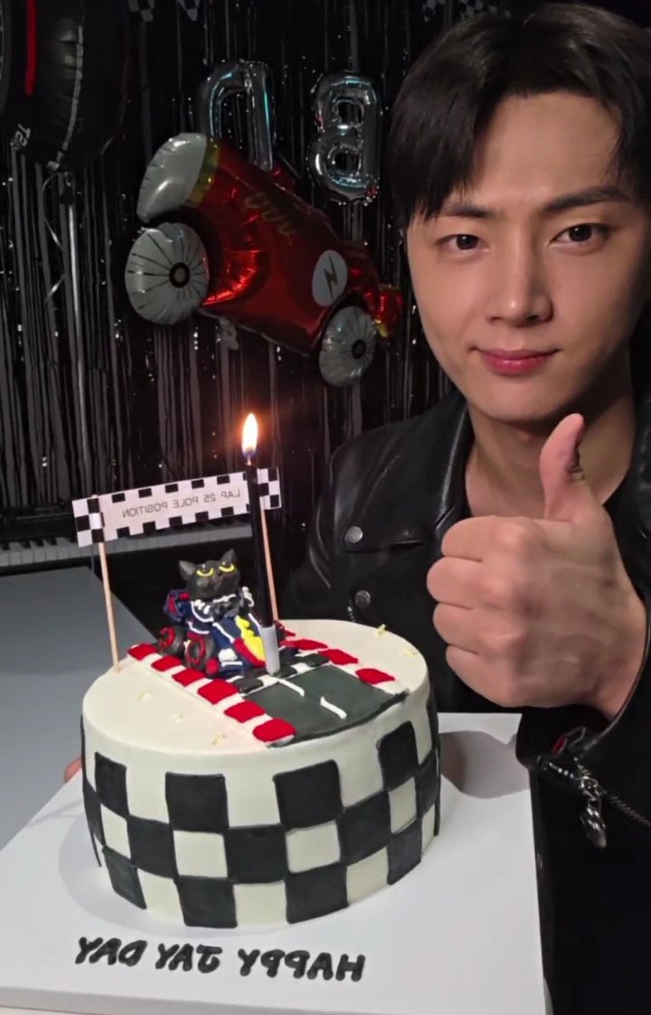 vaa🧚🏻‍♀️ tweet media