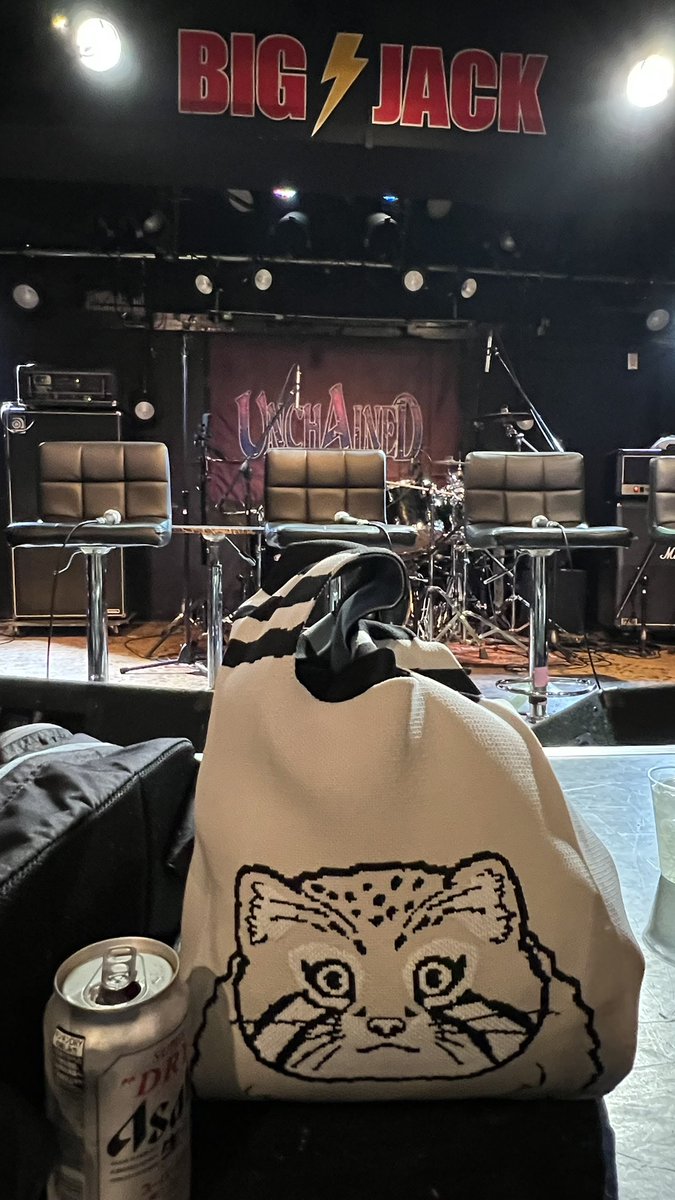 Mumdy's tweet image. UNCHAINEDの皆さま
運営、BIGJACKの皆さま
UNCHAINEDERの皆さま
2日間大変楽しゅうございました🙌
ぼくのお菓子入れがパンパン❤️
ふくらはぎもパンパン🤣
次のライブが待ち通しい😭😭😭
ありがとうございました😊
#UNCHAINED
#4QUEST
#BAN
#坂本英三
#KENTARO
#AJOE