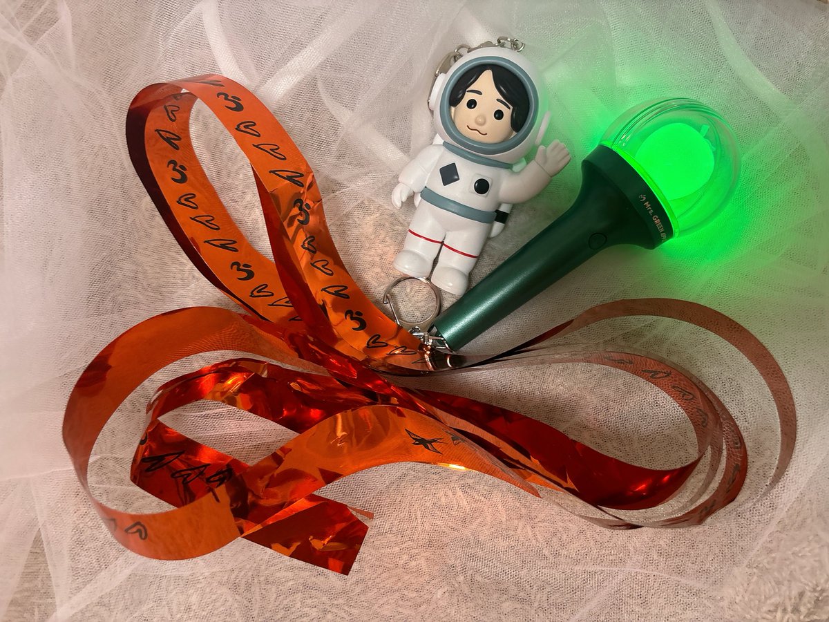 百花🍏 tweet media