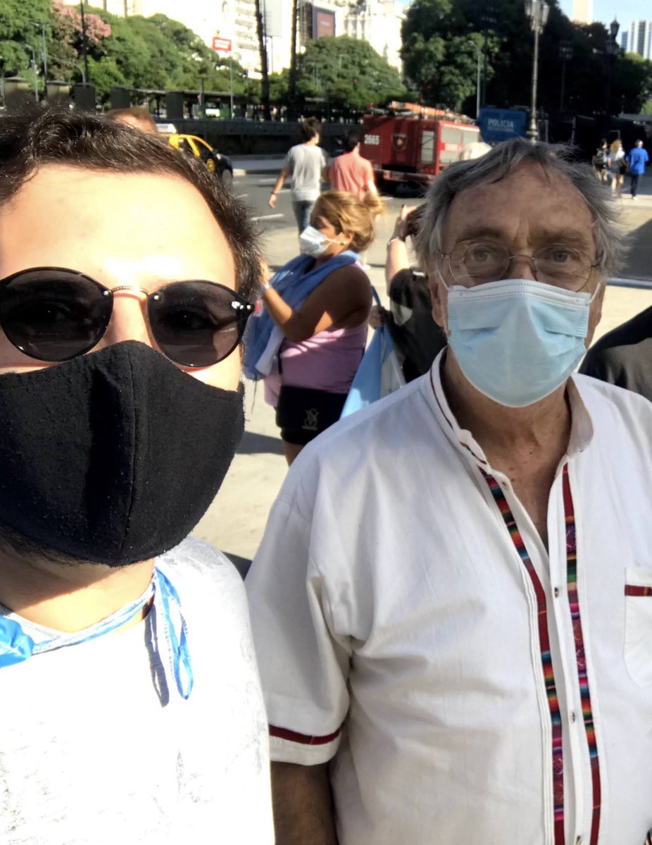 Felipe R Lahiteau🌈 tweet media