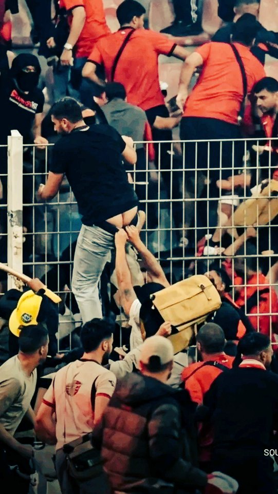 أَنَــسْ اَلْفَــاسِــي 💛🖤🇲🇦 tweet media