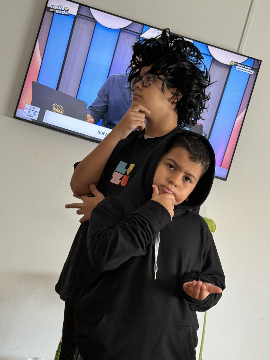 SGuillerma's tweet photo. Acá preguntan QUE PASÓ CON LA EMPRESA MARTIN? 😂 los amamos 
#nadiedicenada https://t.co/7b9ySWuuMn