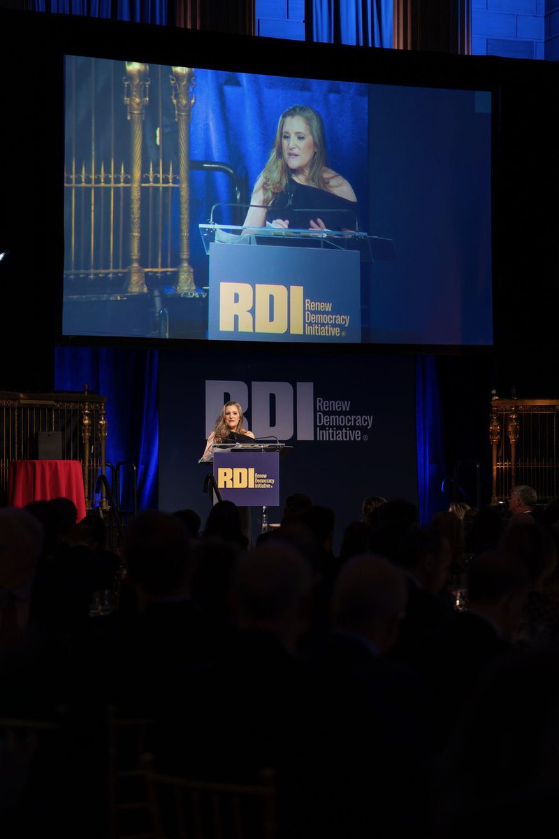 cafreeland's tweet image. Grateful to be in New York Friday night and honoured to receive the Heroes of Democracy Award from @RenewDemocracy.
When they lived behind the Iron Curtain, Ukrainians and people throughout the USSR looked to America as the City on the Hill - the foremost fighter for freedom in