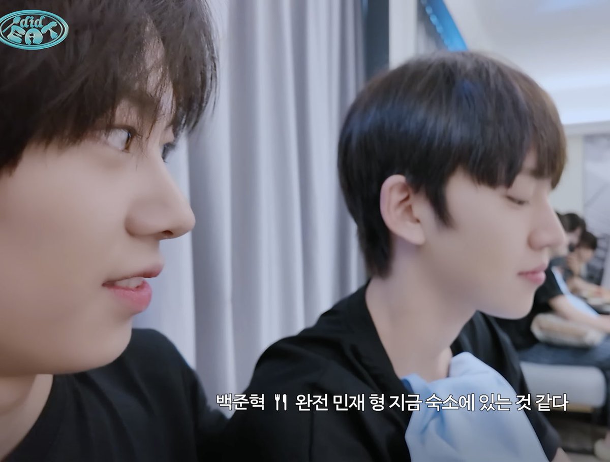 콰삭* tweet media