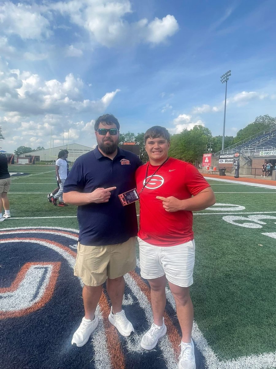 BransonMat72's tweet photo. I had a great time at the UTM junior day! I really liked the campus and the players and coaches have something truly special going on there! I’ll see yall in a few weeks!
@EthanVPiercy
@CoachRudyG
@nickcochran
@CoachStoutUTM https://t.co/CvH8wkDqTT