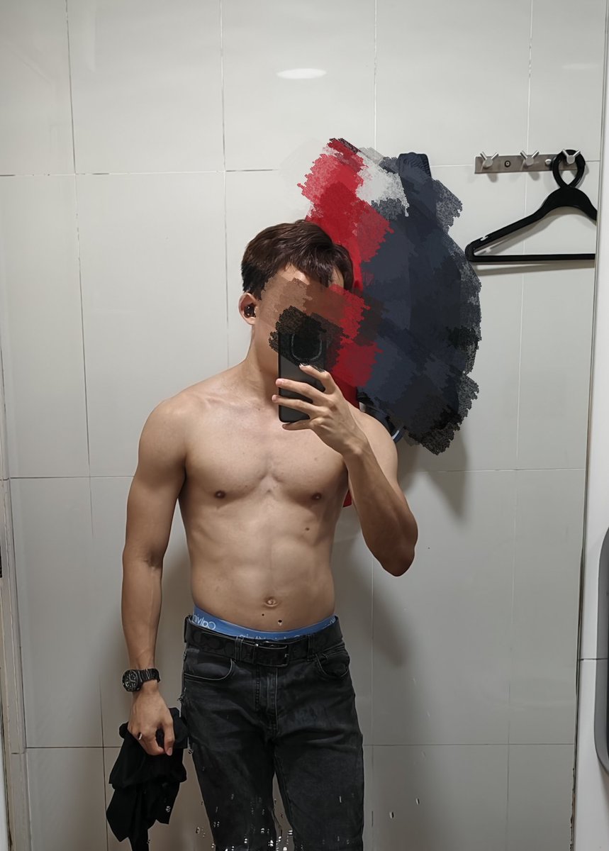 Yanshe995678's tweet image. 小有成就
#gym #workouts