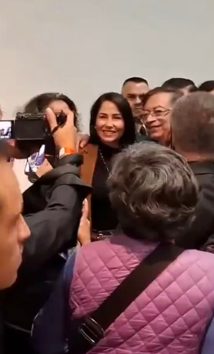 Galo Lara Y. tweet media