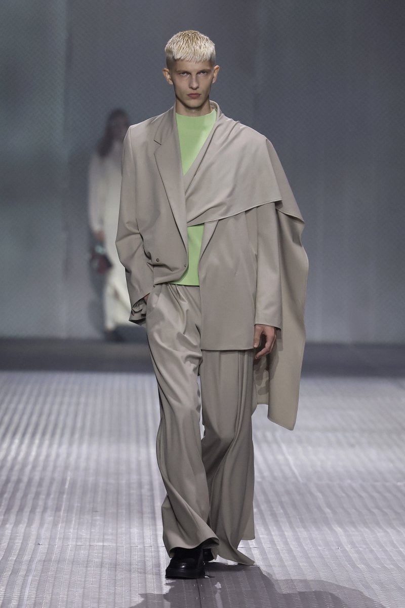 AD_Oficial's tweet photo. EL NÚMERO FW26 RUNWAY
080 Barcelona Fashion.
#AdolfoDominguez #ElNumeroFW26 https://t.co/vasf10f8ip
