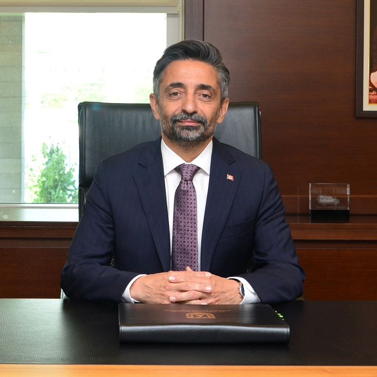 Conflict tweet media