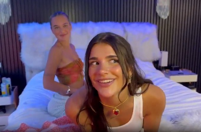 LAX 🎛 tweet media