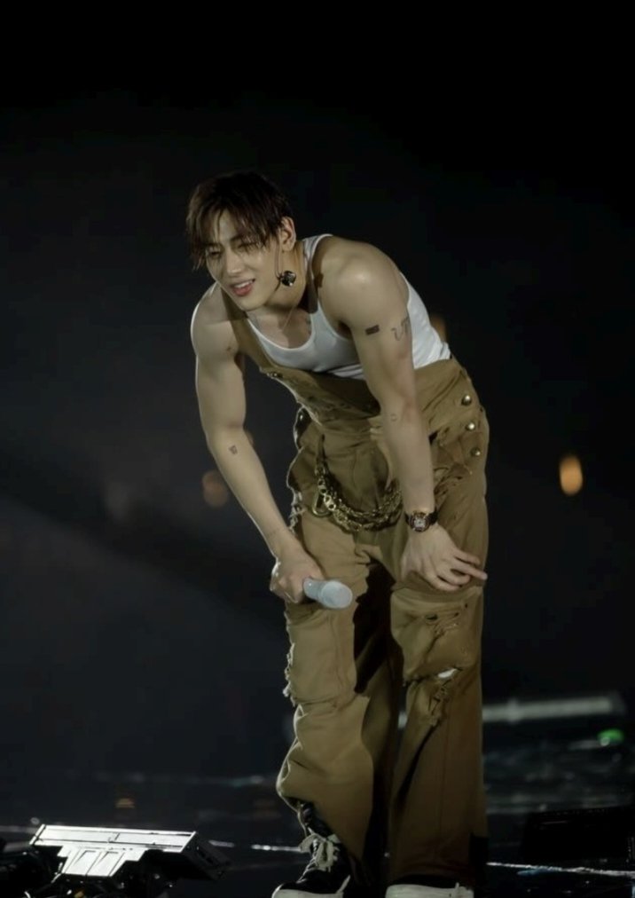 หน้าคิตตี้ บอดี้.....? 

#BamBam #뱀뱀 #แบมแบม
<a href="/BamBam1A/">BamBam</a> <a href="/BAMBAMxBAMMIE/">뱀뱀 BamBam</a>