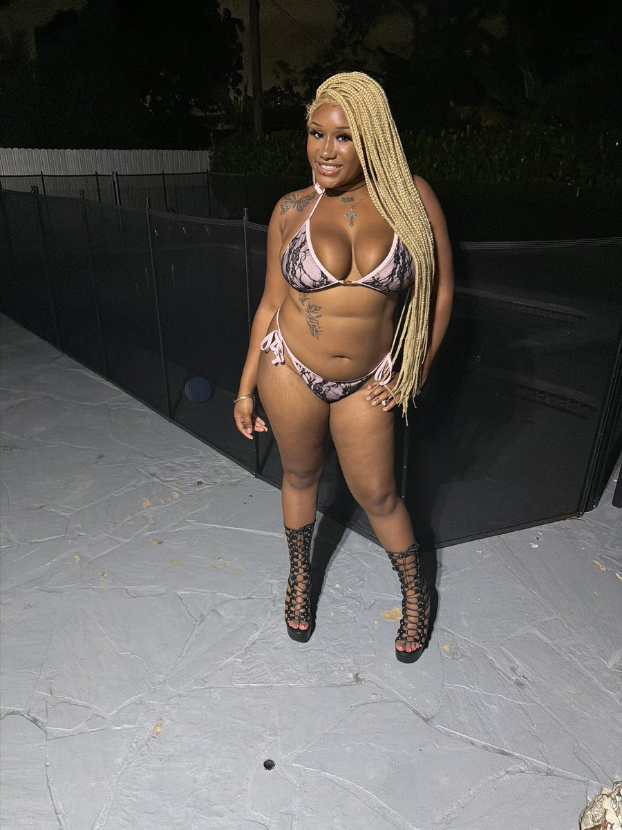 mookiemook tweet media