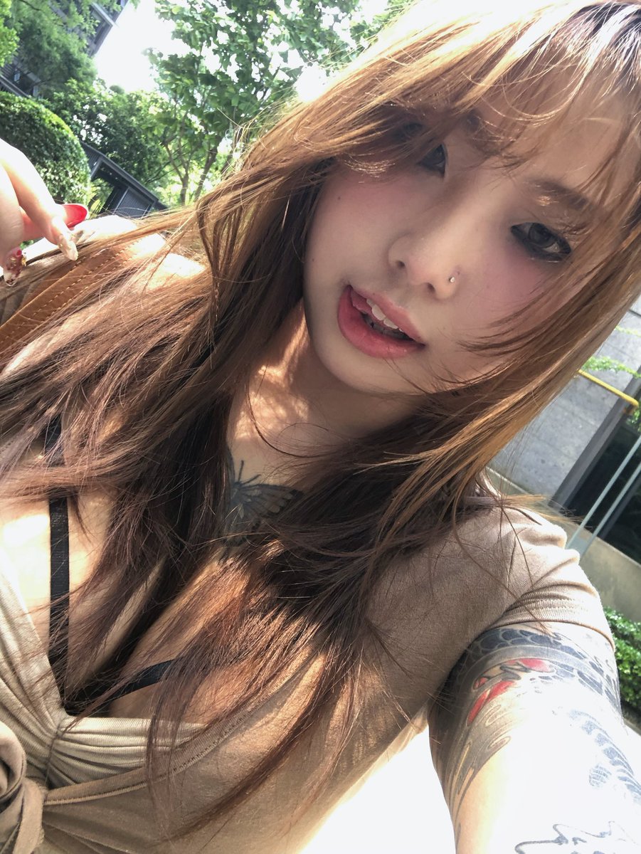 行为掩饰了思维 tweet media