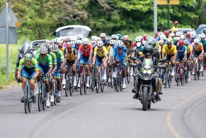 ZXCycling's tweet image. 🇨🇵🇬🇵#6JCA #Thread

Hiatoric achievement

🇧🇫@daumont_paul became 1st ever Burkinabe rider to win this race. He ride brave and smart, but also his team pushed hard especially on final stage! Also, this race became 1st region, where GC scored by not time, but points.

#cycling