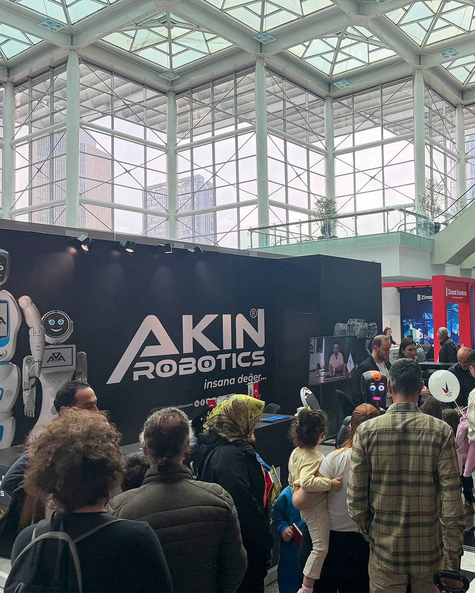 AKINROBOTICS tweet media