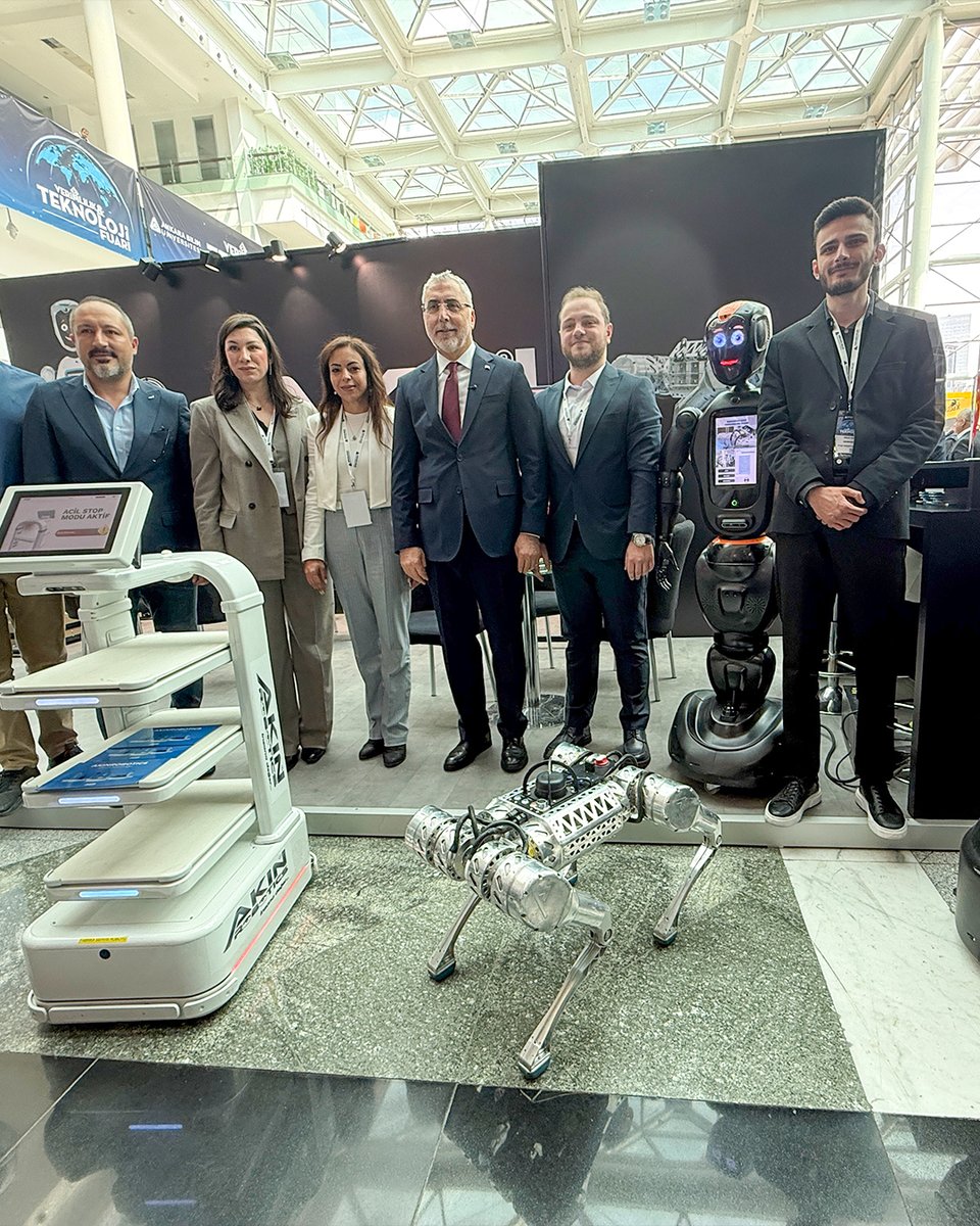 AKINROBOTICS tweet media