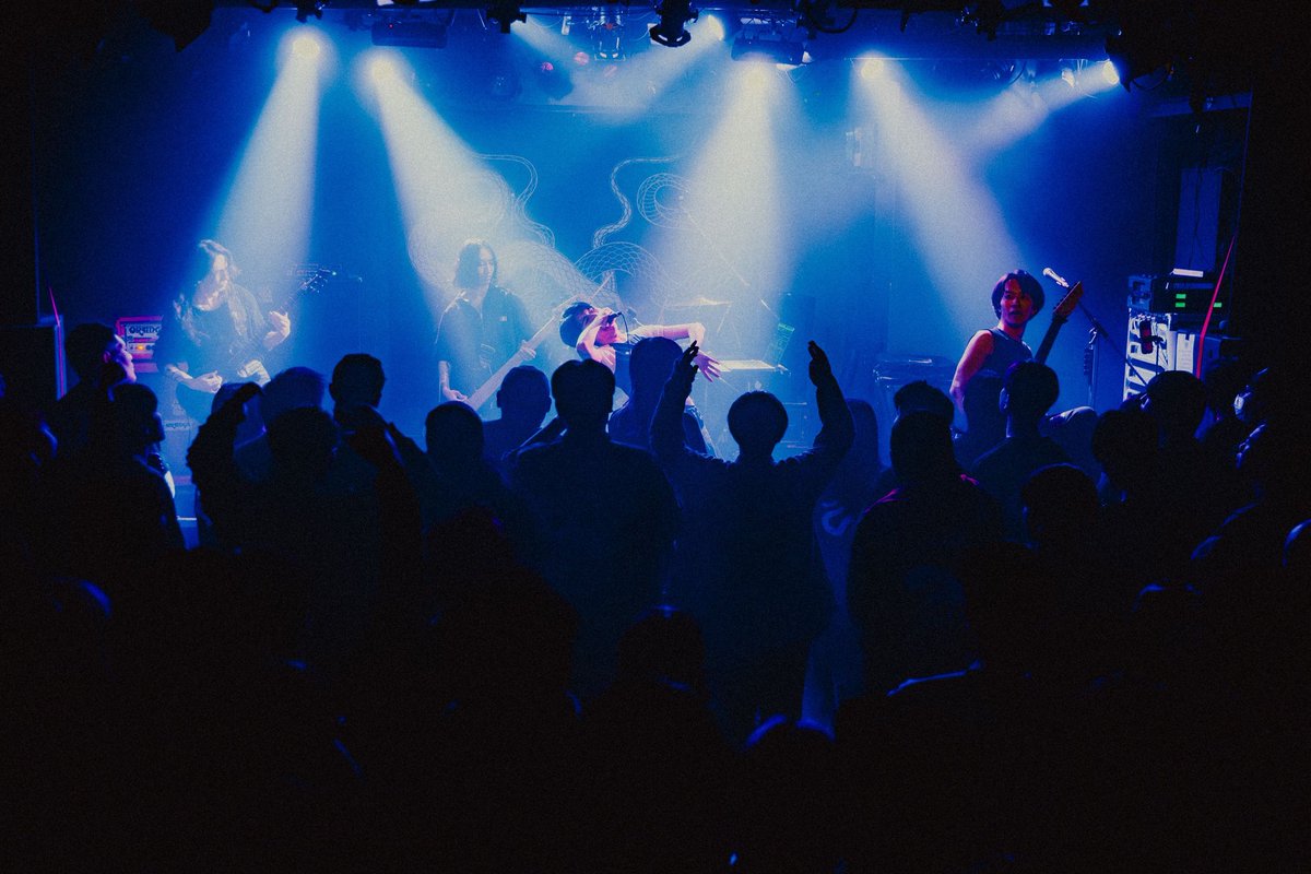 magray_zuu's tweet photo. Knosis japan tour 2026 at.仙台enn2nd

提婆達多ベースサポート

📷①〜③by @R_1verse 
📷④by @Takashi_Konuma https://t.co/mkAgtfop55