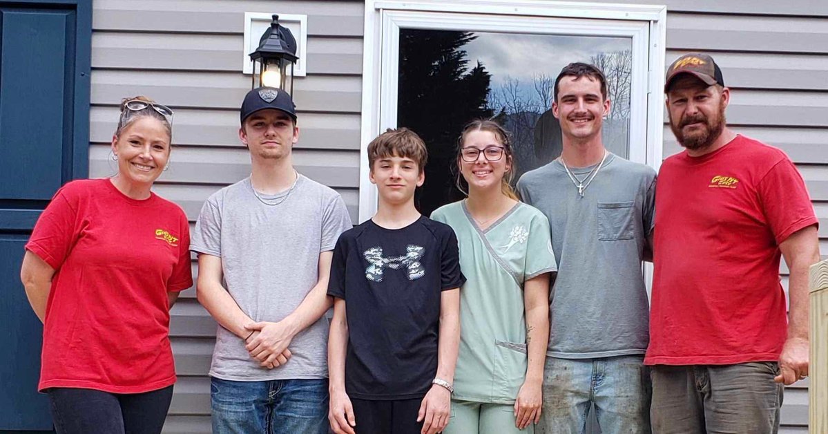 GodsPitCrew's tweet image. His town suffered major damage by #HurricaneHelene. Ethan then faced the heartbreak of his mother tragically losing her life. He found himself caring for his two younger brothers. #GodsPitCrew has paid his previous mortgage in full &amp;amp; provided a new home for he &amp;amp; his brothers. 🙏