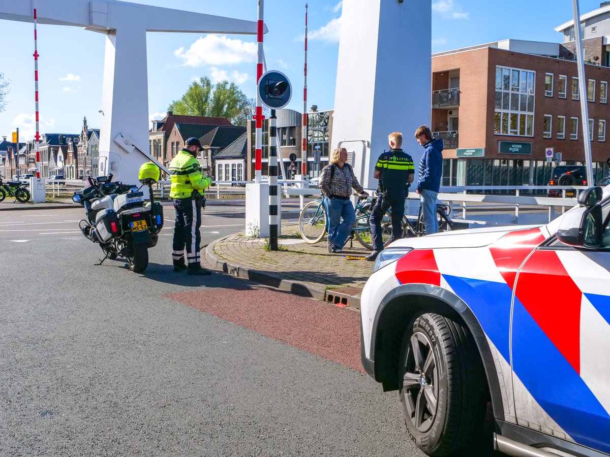 Automobilist verlaat plaats ongeval in Heerenveen