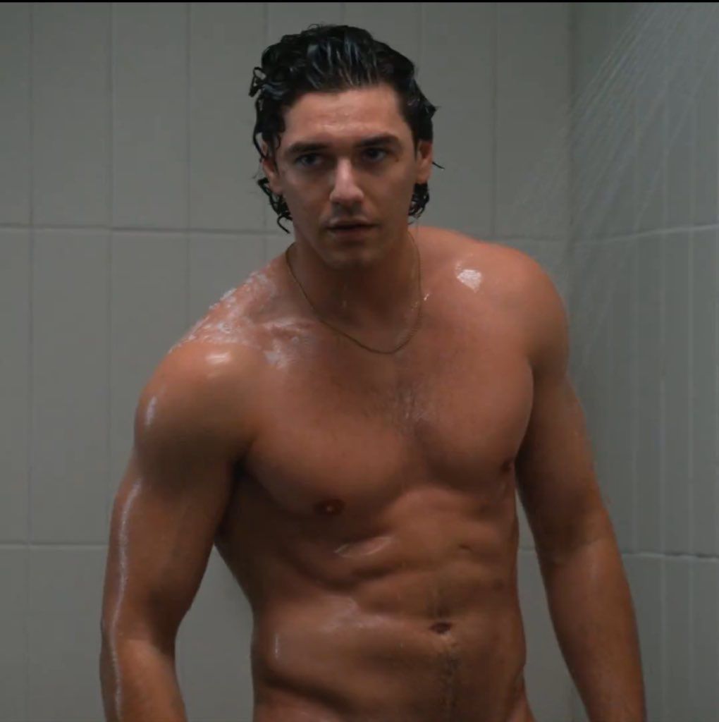 lily⁶⁶ tweet media