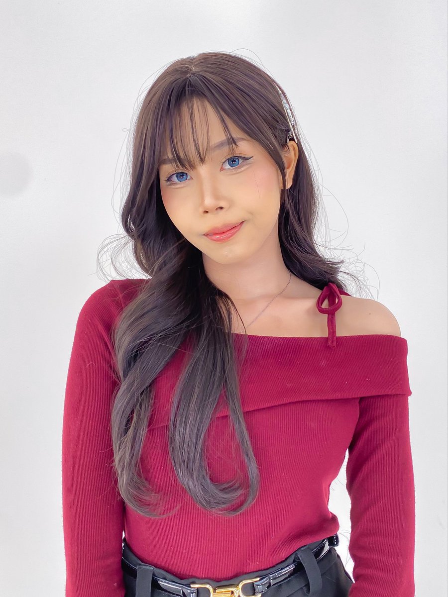 aicneliv's tweet image. Info Pricelist / Booking by WA 082296375280

📍BSD - Tangsel 

#zonauang #wts #MUA #BSD #tangerang #jakarta #muajkt #hairstylist #graduation #bridesmaid #makeupartist #tangsel #tangerangselatan