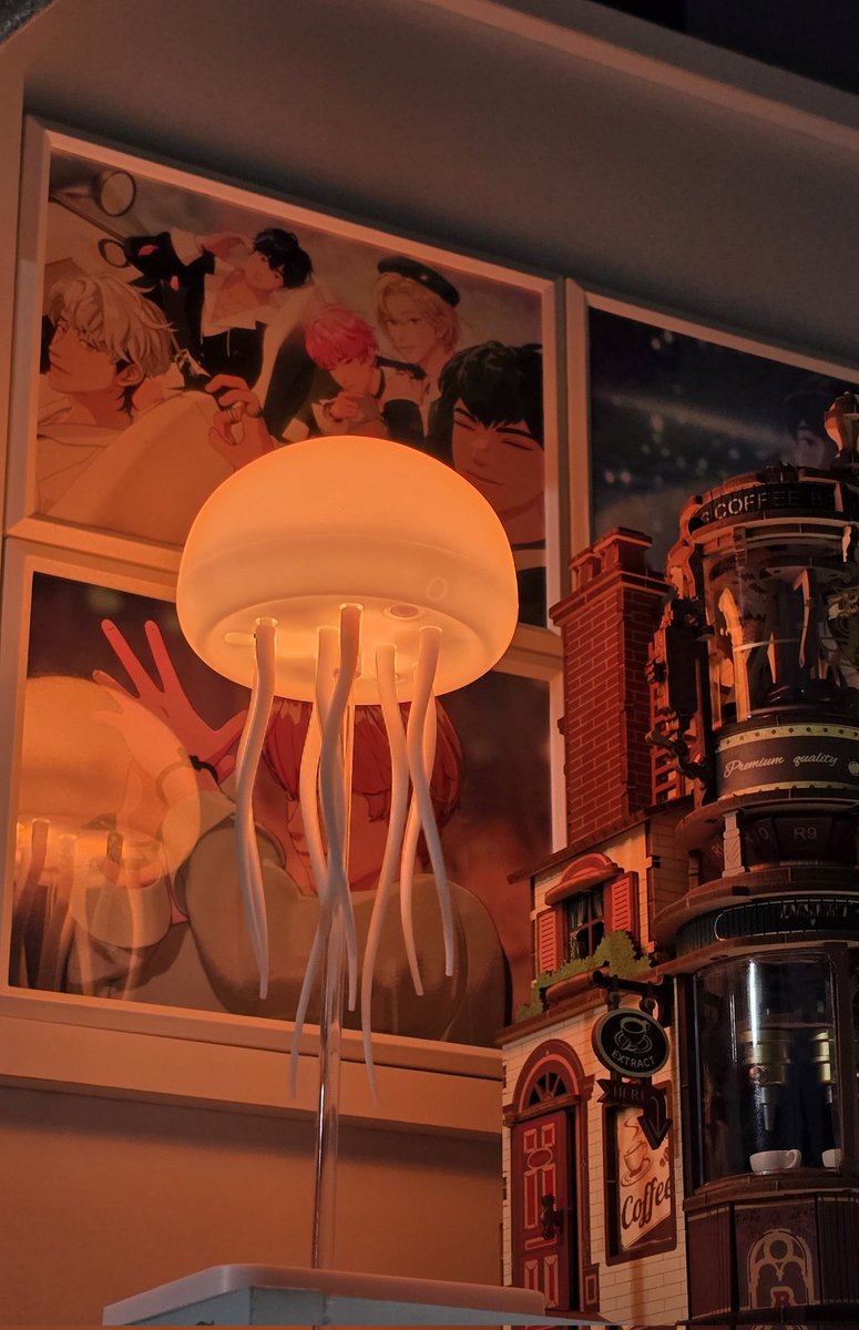 𝙏𝙊𝙀𝙔𝙯 ᶻ 𝘇 𐰁 ๋˖ᡣ𐭩/•᷅‎‎•᷄\੭ ʰᵃᵐⁱⁿ tweet media