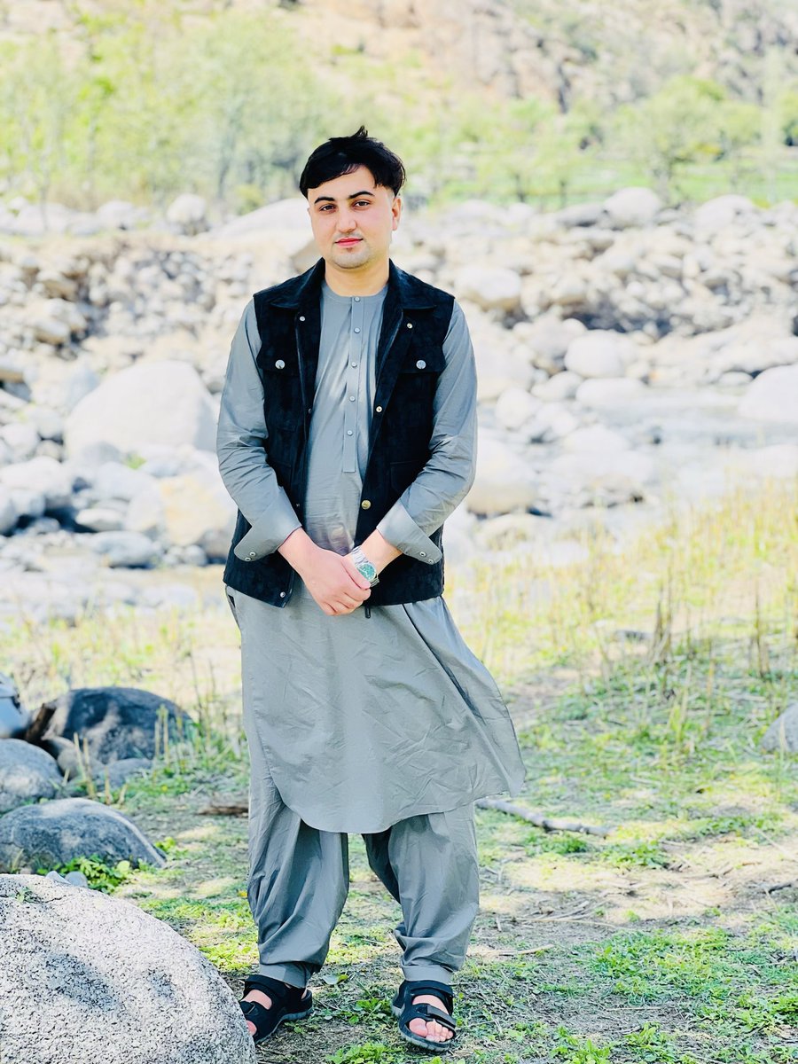 Masoom Khan tweet media