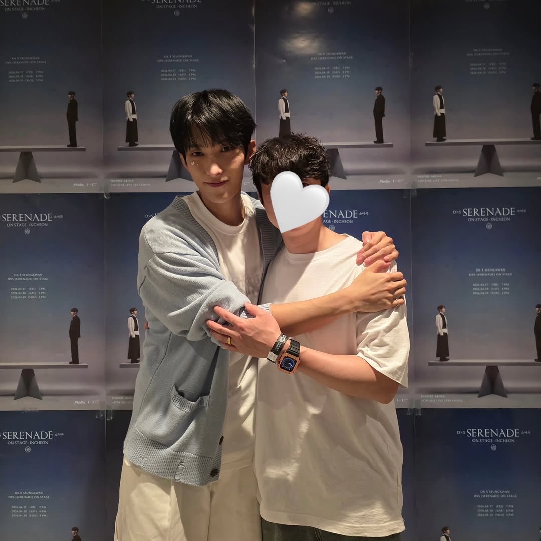 CUTIEFUL DOKYEOM😭🤍

— 260420 camping.starlight IG Update with Dokyeom #도겸
