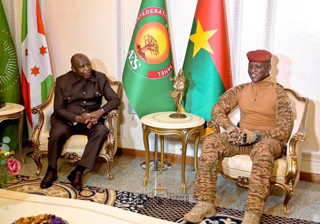 𝙋𝙖𝙩𝙧𝙞𝙤𝙩𝙚 🇧🇮 tweet media