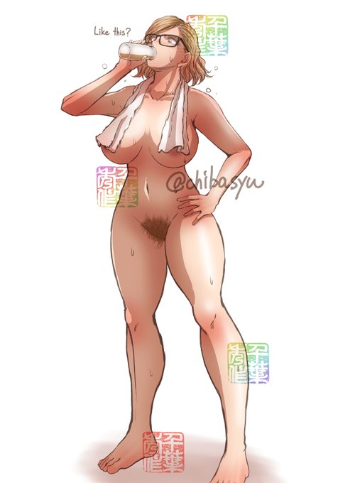 コーヒー牛乳の日だそうです。 日本では、お風呂の後、このポーズでコーヒー牛乳を飲むことが奨励されています。

【My works(各種同人誌)】https://t.co/W2YBJh4GrB 