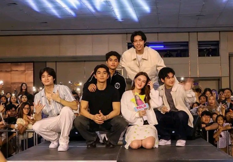 ASHKRYS OFFICIAL tweet media