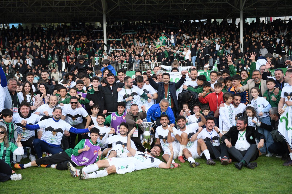 BursasporSk's tweet photo. TFF 3. Lig 1. Grup’ta sergilediği başarılı performansıyla şampiyonluğa ulaşan ve tarihinde ilk kez 2. Lig’e yükselme başarısı gösteren İnegöl Kafkas Spor Kulübü’nü yürekten tebrik ederiz. https://t.co/rUupHHygqG