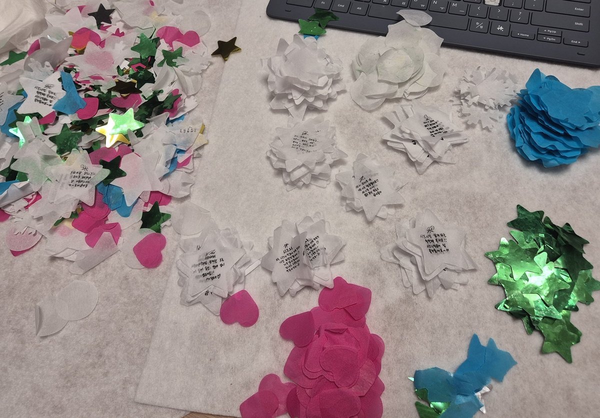 Ode to 다발(상태:탯사맥) tweet media