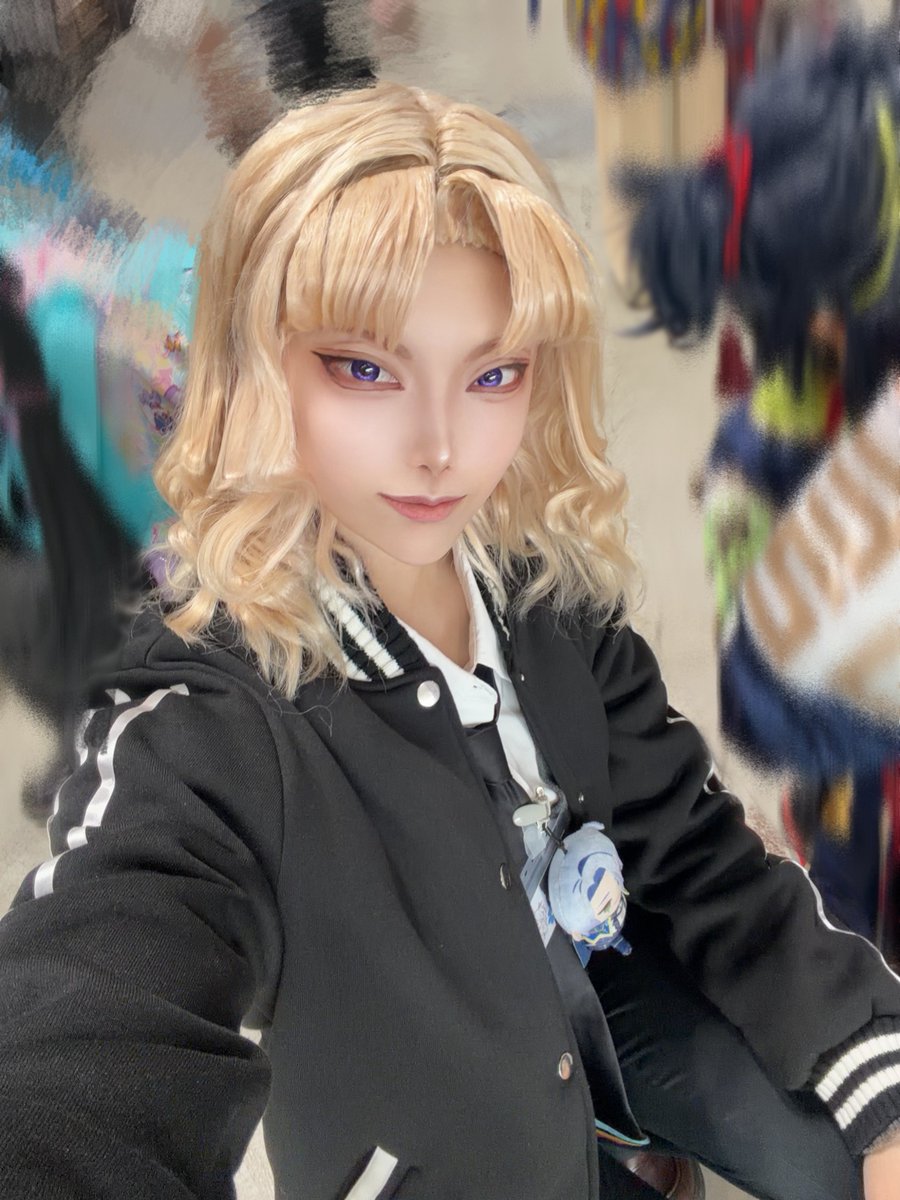 ⚠︎︎cos.

🏫🅰️2期生👹でした！たちばな📚としきは💡ｻﾝと一緒にスペースに居りました〜
久々のコスでめっちゃ緊張した〜💦お疲れ様でした🌟

#にじそうさく𝟣𝟣  #にじそコス