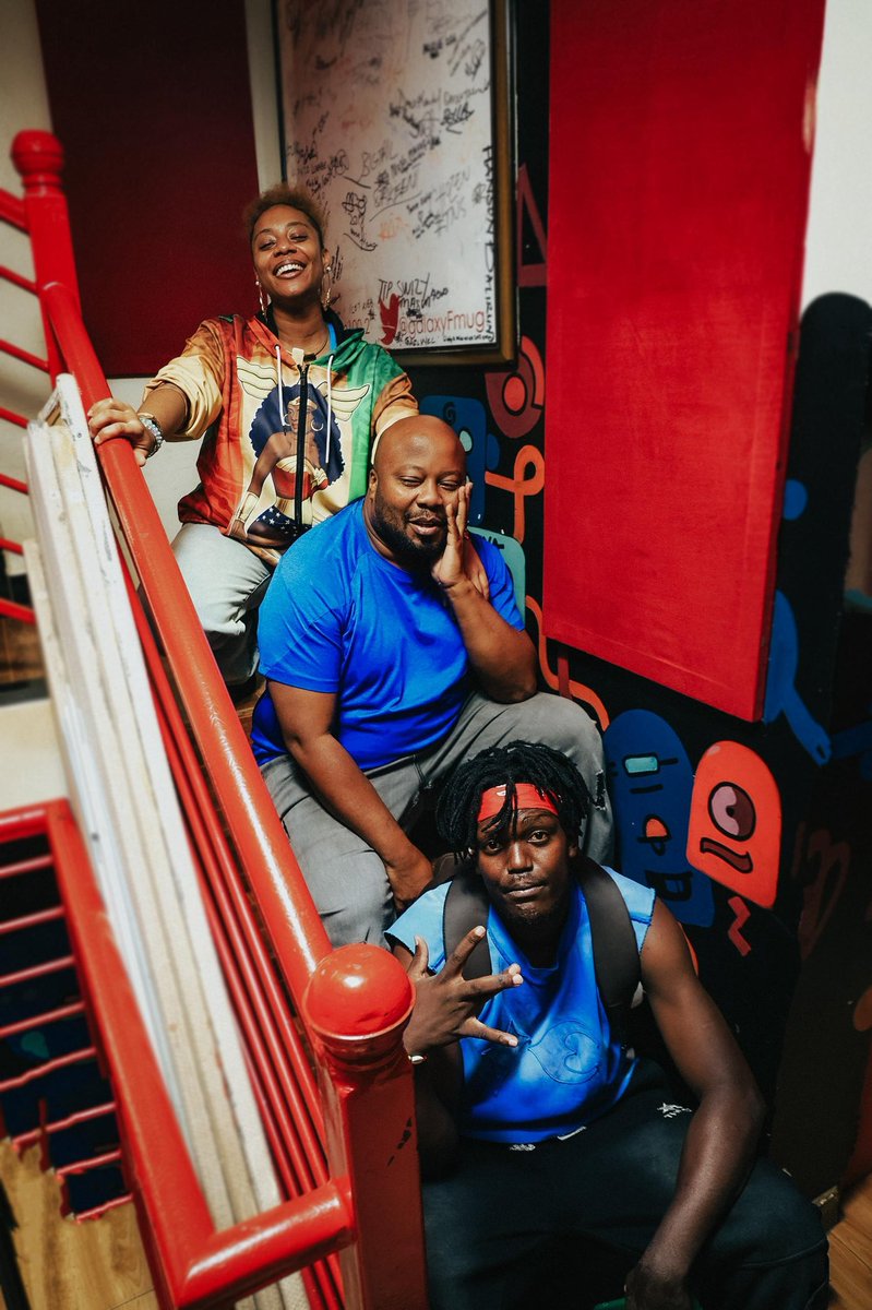 100.2 Galaxy FM Zzina! tweet media