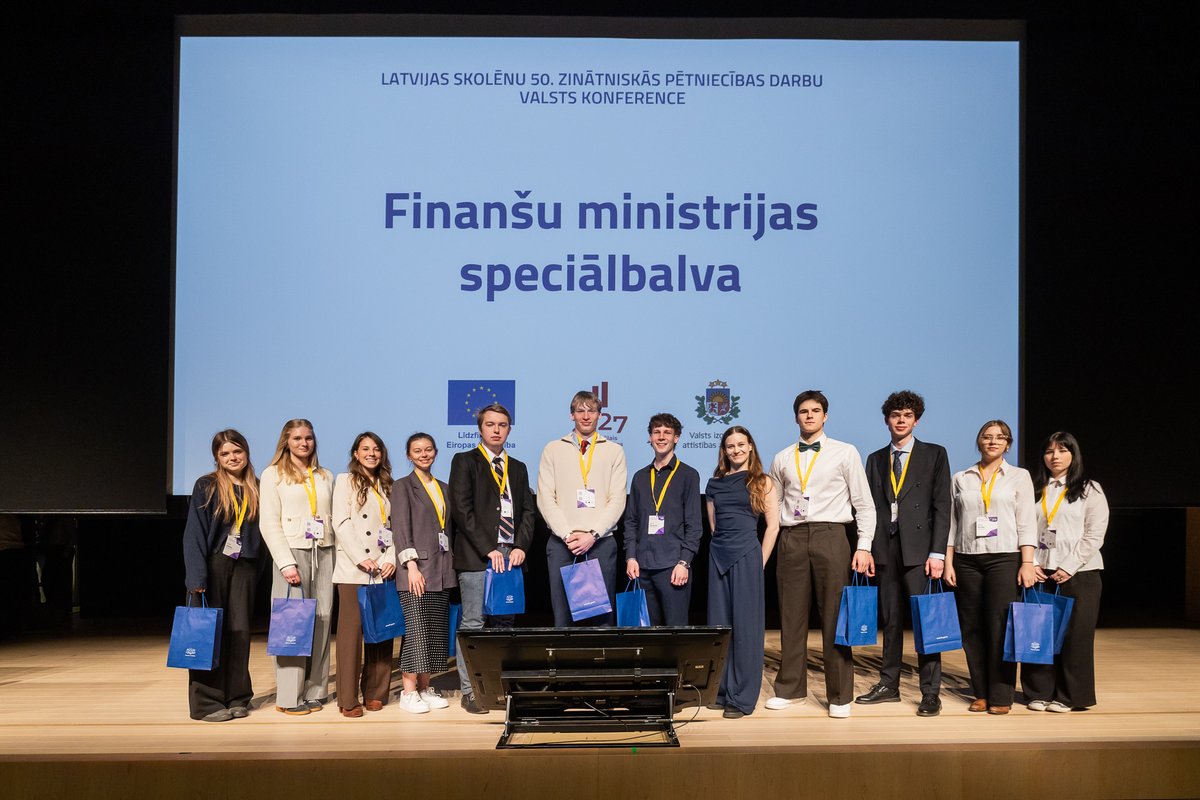 Finanšu ministrija tweet media