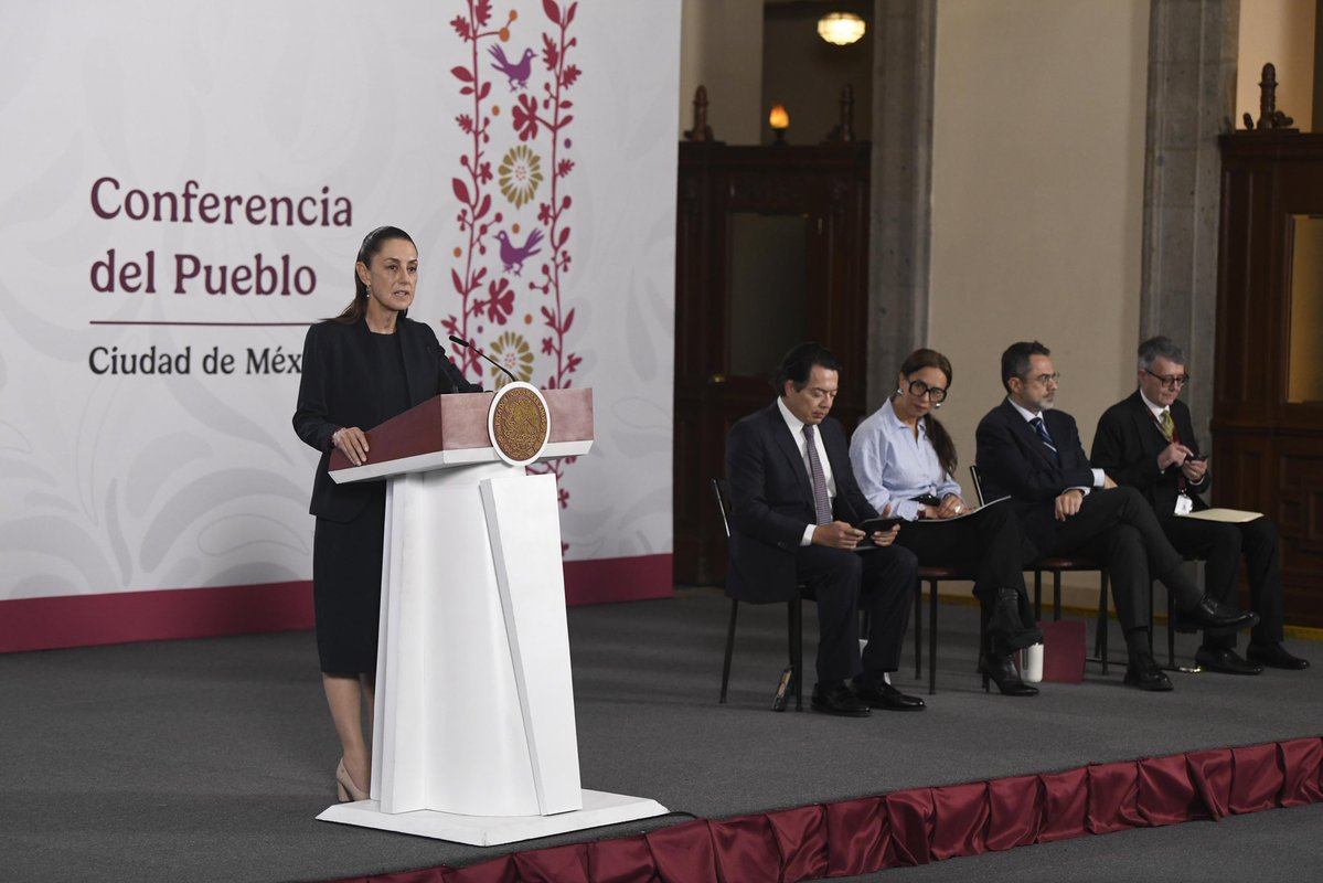 Iván Escalante tweet media