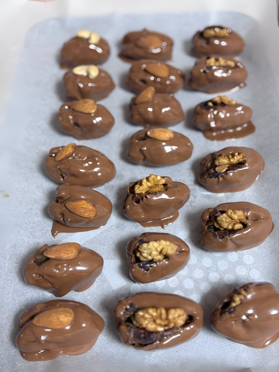 🦇🌑 tweet media