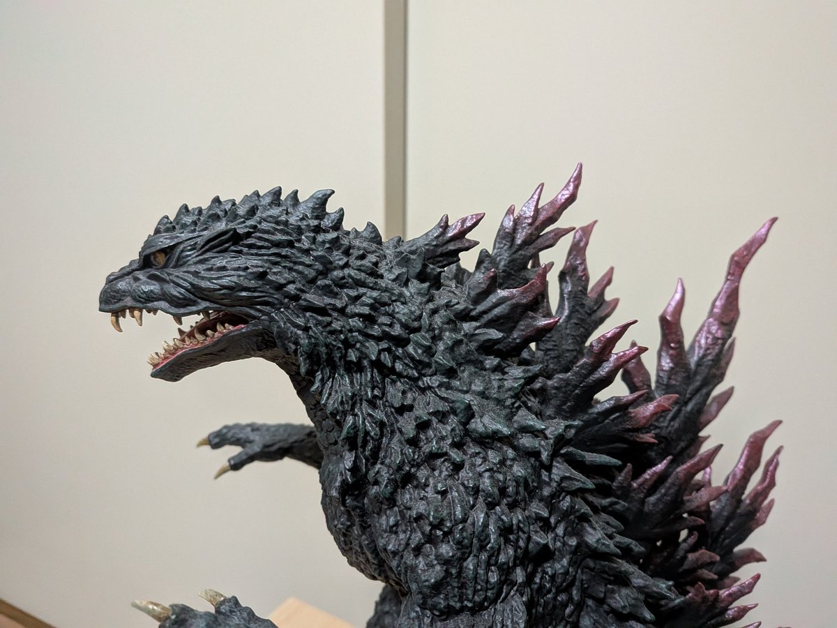 ゴジラ2000ミレニアム鑑賞完了❗️ 冒頭の根室や新宿等の暗いシーンが